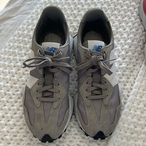 New Balance 327 Gray Sneakers - Women’s 8